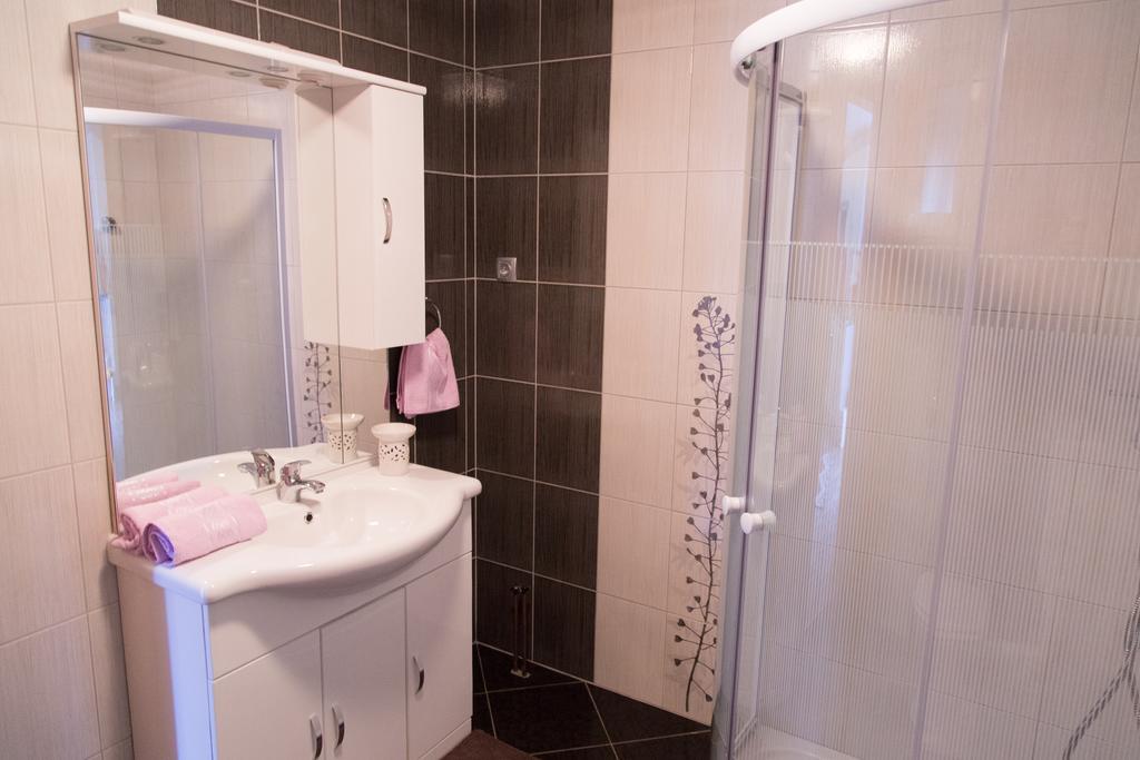 Apartments Ema Podčetrtek Extérieur photo